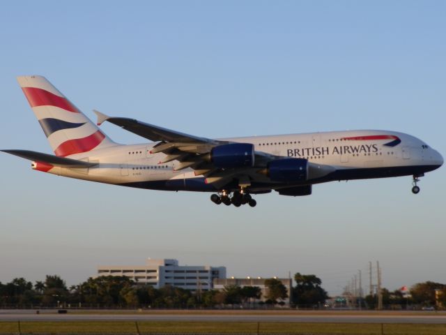 Airbus A380-800 (G-XLEL)