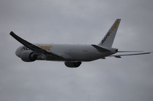 BOEING 777-200LR (D-AALD)