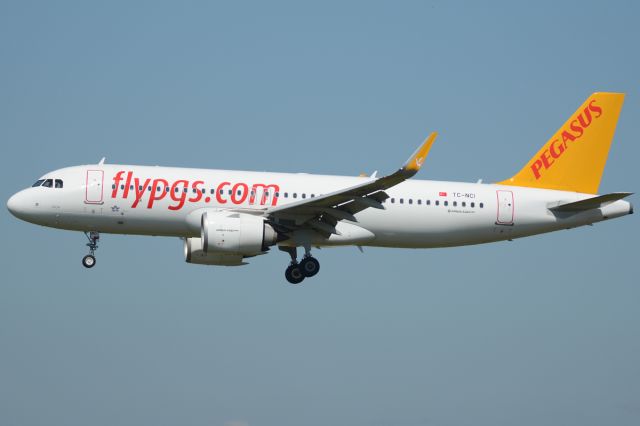 Airbus A320neo (TC-NCI) - Kystvejen RWY22L