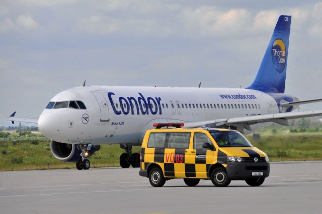 Airbus A320 (D-AICN)