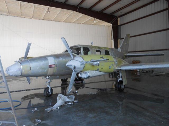 Piper Cheyenne (N2556R) - painful painting experience. stripping a piper from its epoxy primer. 