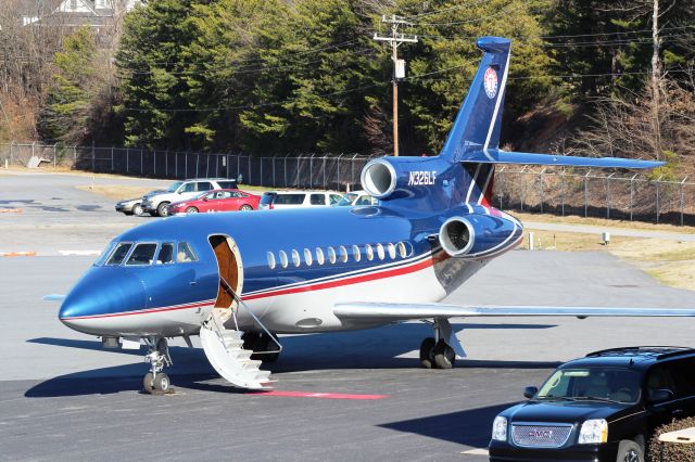 Dassault Falcon 900 (N326LF) - A visit from the Texas Rangers!