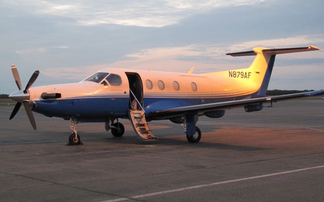 Pilatus PC-12 (N879GA)