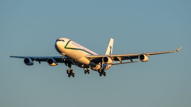 Airbus A340-300 (9H-BIG) - Air X Charter A340-300 arriving at KSJC to pick up the San Jose Sharks and fly them to Berlin for their upcoming game.