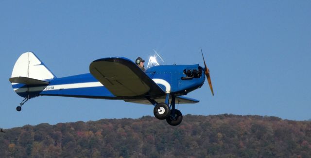 Experimental  (N36HM) - On short final with the Kittantinny Ridge of the Applachian Mountains nearby is this 2007 Menear Harry J. Bowers "Fly Baby" Experimental in the Autumn of 2022.