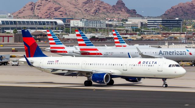 Airbus A321 (N388DN) - SPOTTED AT KPHX ON 6-5-20