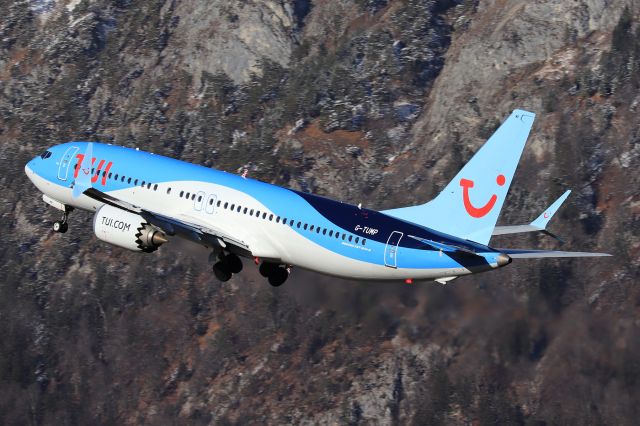 Boeing 737 MAX 8 (G-TUMP)