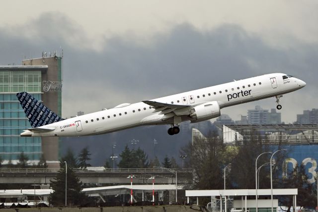 EMBRAER ERJ-190-400 (C-GKQO)