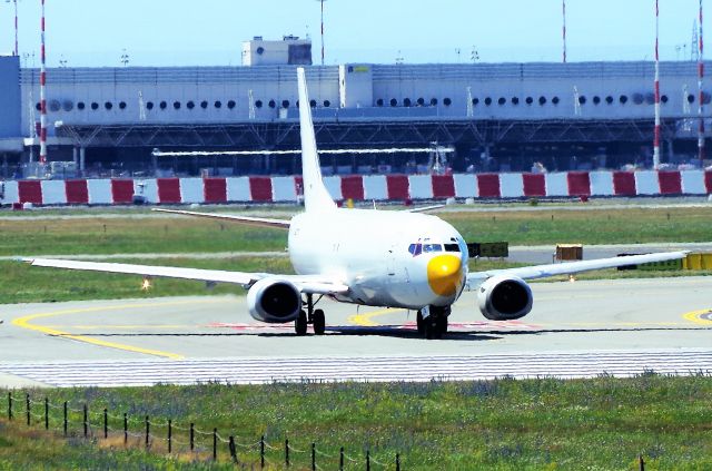 BOEING 737-400 (F-GZTK)