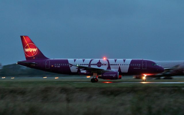 Airbus A320 (TF-SIS) - wow air a320-232 tf-sis arriving in shannon this evening 17/10/16.