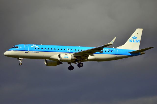 Embraer ERJ-190 (PH-EXB) - KLM Cityhopper - Embraer ERJ-190STD (PH-EXB) Dark clouds greet the lunchtime arrival of KLM Cityhopper AMS-NCL flight.(Photo Mar 2017)