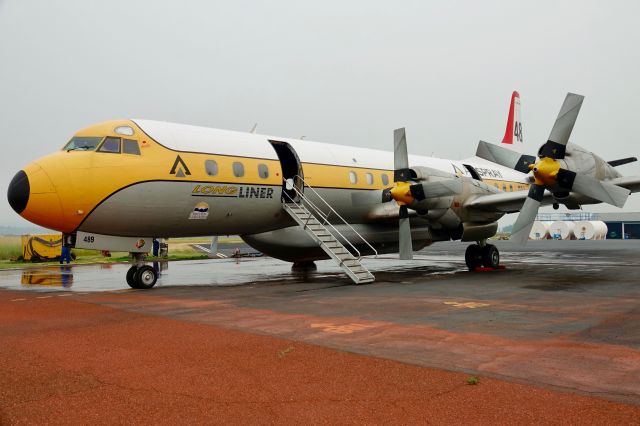 Lockheed L-188 Electra (C-FVFH)