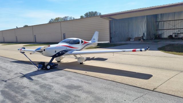 Experimental 100kts-200kts (N120EB) - At KMLE