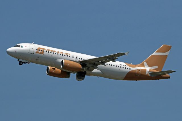 Airbus A320 (PK-SJA)