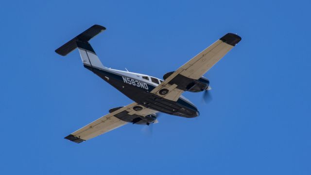 Piper PA-44 Seminole (N583ND)