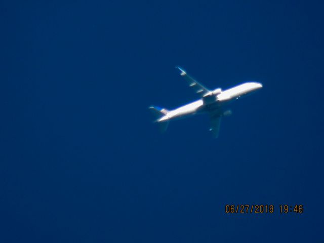 Embraer 175 (N162SY)