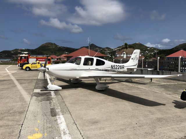 Cirrus SR-22 (N5226R) - N5226R in St. Barth’s 