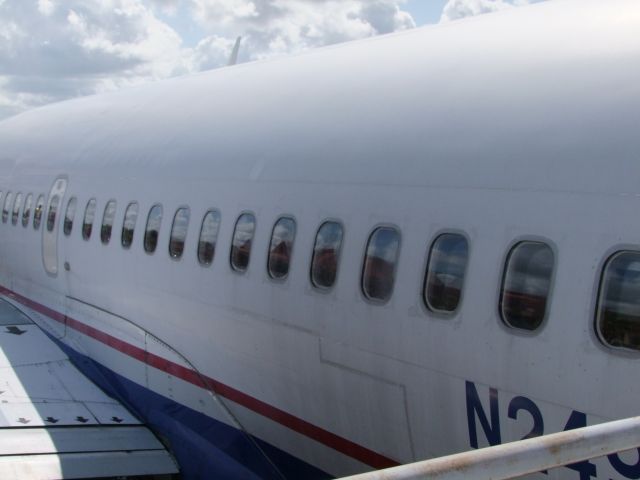 Boeing 737-700 (N249TR) - cuba