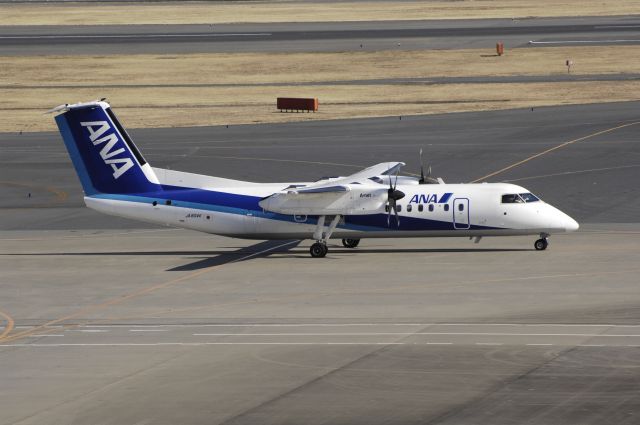 Boeing 787-8 (JA804A) - Taxing at Haneda Intl Airport on 2013/01/30