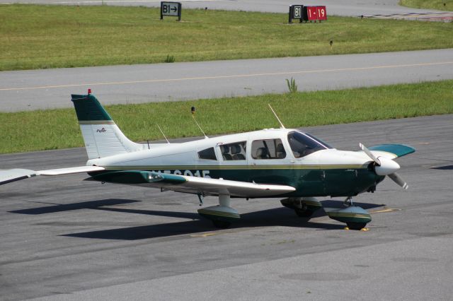 Piper Cherokee (N56015)