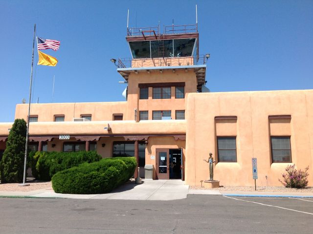 — — - Santa Fe, NM old tower/terminal