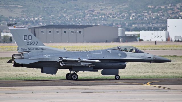 Lockheed F-16 Fighting Falcon (86-0277) - General Dynamics F-16C "Fighting Falcon" assigned to the 120th Fighter Squadron taxiing to the Peterson AFB ramp after arrival on runway 17L 