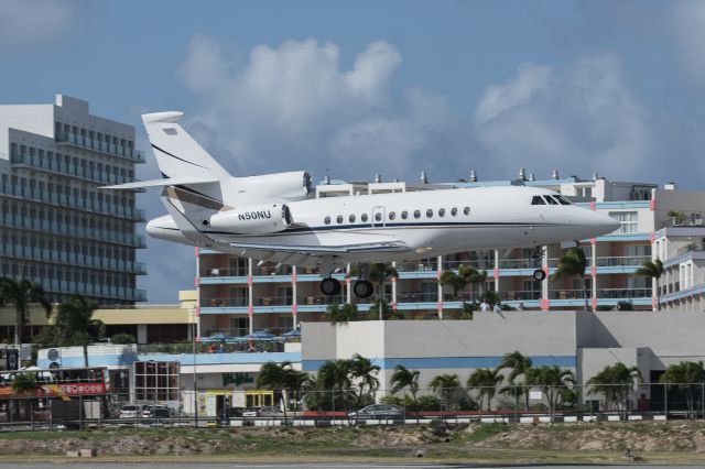 Dassault Falcon 900 (N50NU)