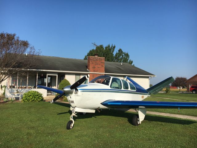 Beechcraft Bonanza (36) (N69FC)
