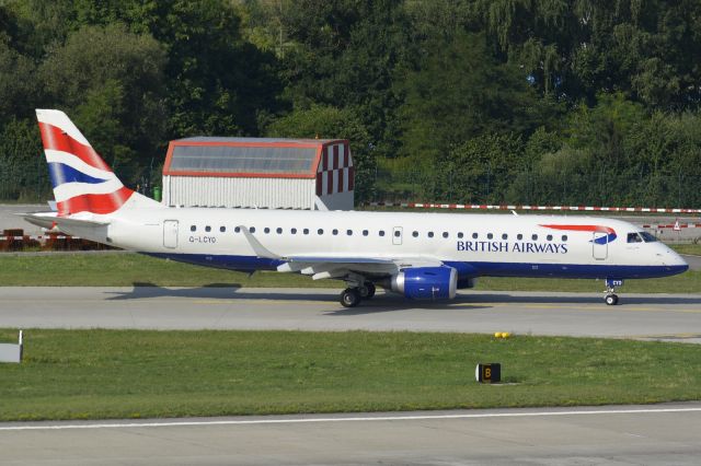 Embraer ERJ-190 (G-LCYO)