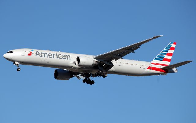 BOEING 777-300ER (N725AN) - Short Final to Rwy 16R