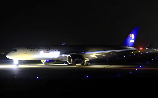 Airbus A350-900 (EC-NZF)
