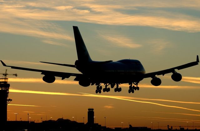 Boeing 747-400 (G-BNLC) - 12/3/2005