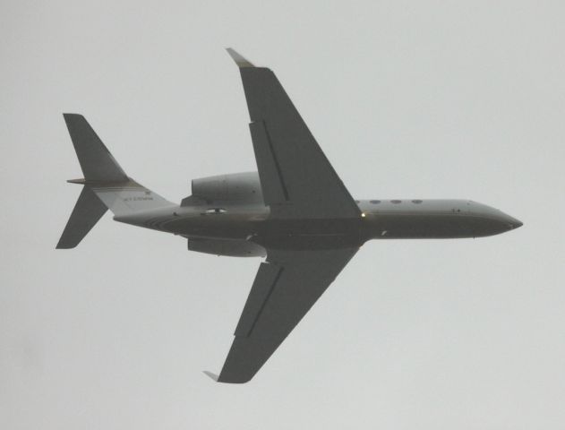 Gulfstream Aerospace Gulfstream IV (N728MM) - Rainy Day Departure from 12R. Reported to be "Las Vegas High Roller" aircraft .. 02-08-2015