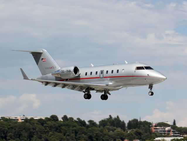 Canadair Challenger (OE-INA)