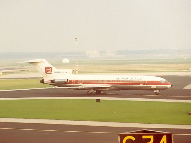 Boeing 727-100 (TS-JHP) - Tunis Air B727-2H3(A) cn20822 okt82