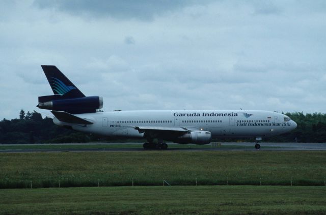 McDonnell Douglas DC-10 (PK-GIC) - Departure at Narita Intl Airport Rwy16 on 1990/06/09