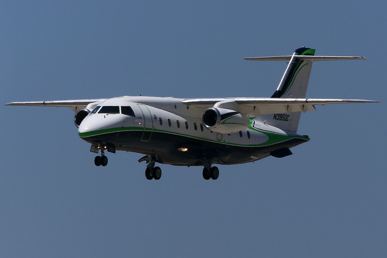Fairchild Dornier 328JET (N395DC) - Landing.