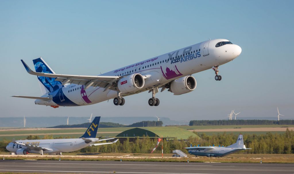 Airbus A321 (F-WXLR)
