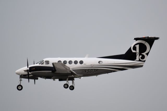 Beechcraft Super King Air 200 (N503P)