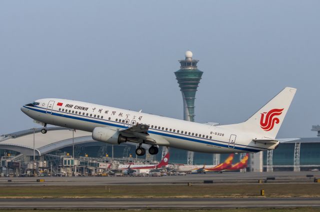 Boeing 737-800 (B-5328) - 2017年12月17日摄于广州白云国际机场