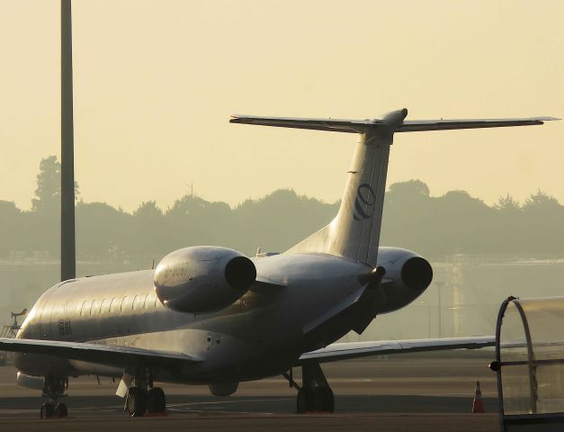 Embraer Legacy 600/650 (B-3097) - I take a picture on Dec 24, 2017.