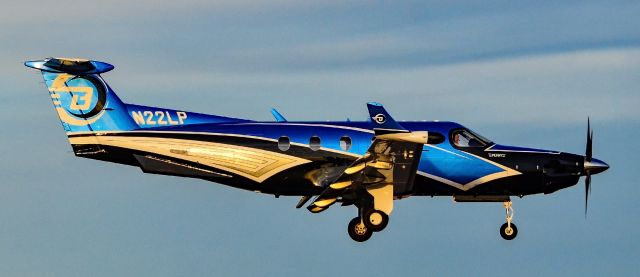 Pilatus PC-12 (N22LP) - N22LP Pilatus PC-12/45 s/n 402 Mark Patey Perry The Pilatus - North Las Vegas Airport  KVGTbr /Photo: TDelCorobr /December 15, 2023