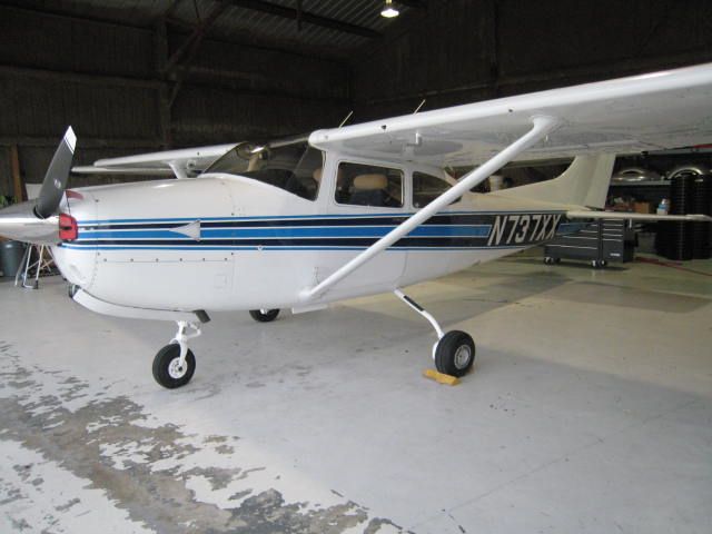 Cessna Skylane RG (N737XX)