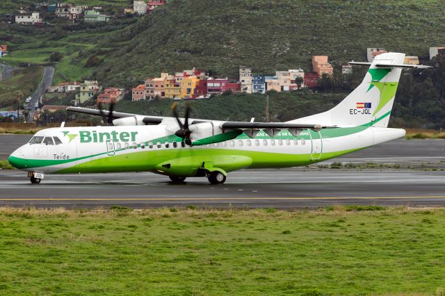 Bombardier CRJ-1000 (EC-JQL)