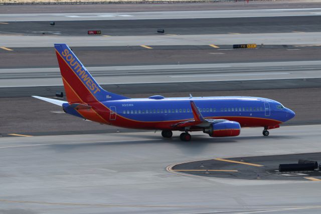 Boeing 737-700 (N915WN)