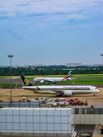Airbus A350-900 (9V-SHQ)