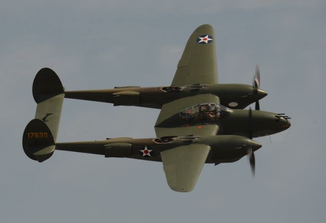 Lockheed P-38 Lightning (N17630) - P-38F Glacier Girl - Chino 2013