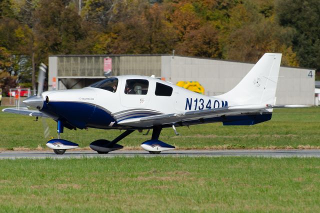 Cessna 400 (N1340M)