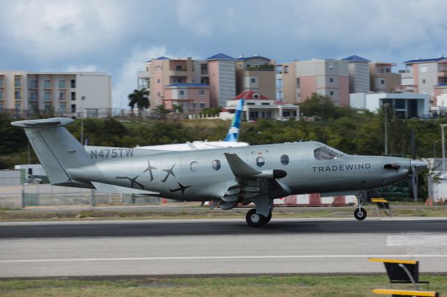 Pilatus PC-12 (N475TW)