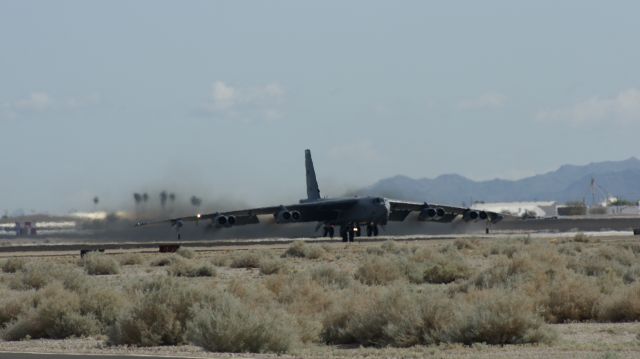 Boeing B-52 Stratofortress —